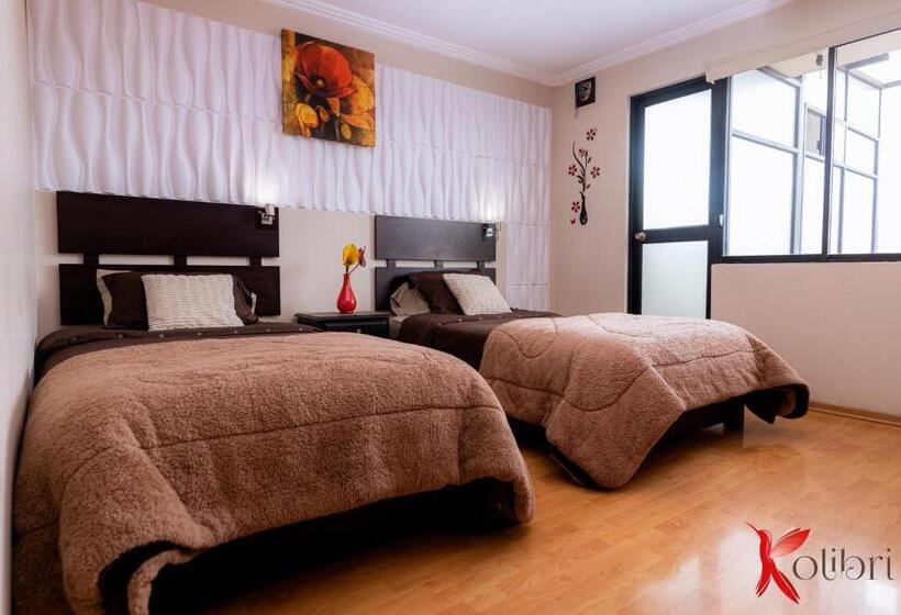 بنسيون Hostal Kolibri B&b