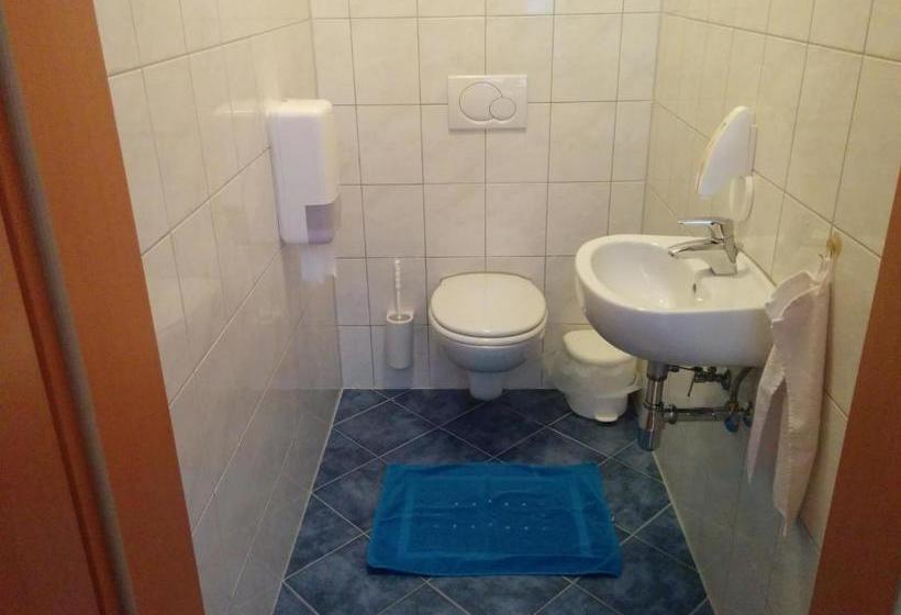 هاستل Rebenlandhof