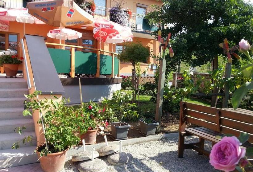 هاستل Rebenlandhof