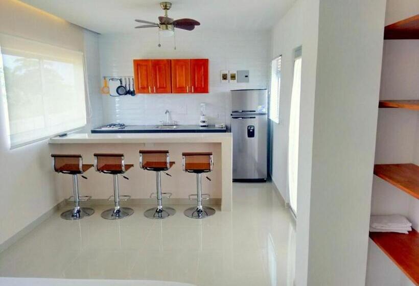 هتل Camino Palmero Coveñas