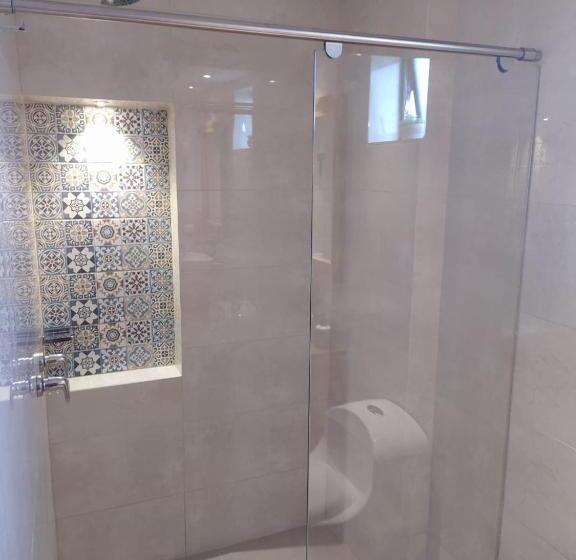 هتل Camino Palmero Coveñas