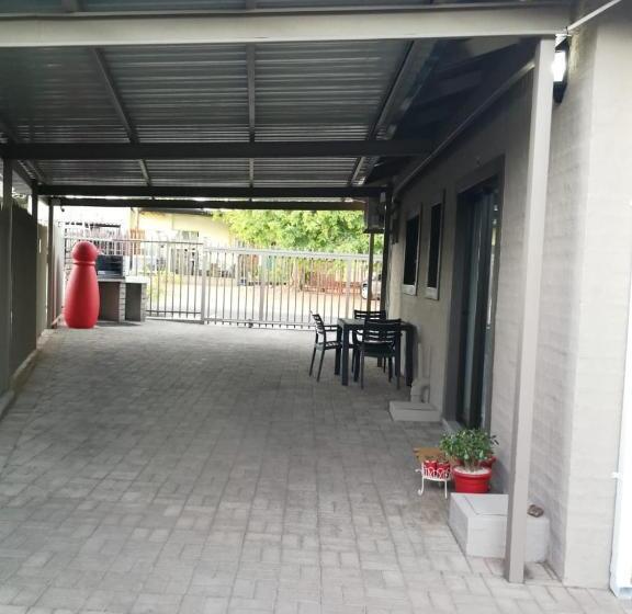 پانسیون Kalahari Rus