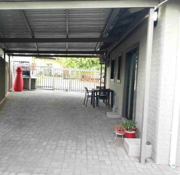 پانسیون Kalahari Rus