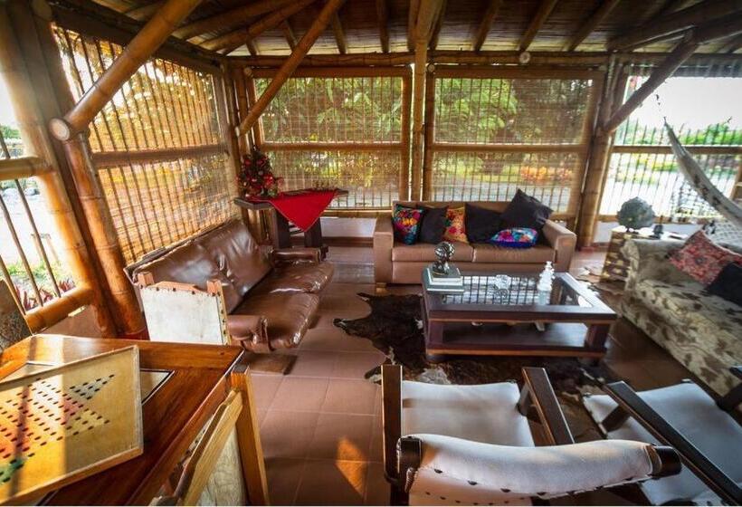 Finca Hotel La Negrita