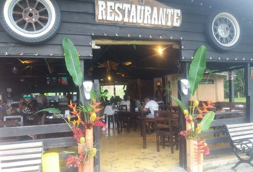 هتل Lagos De Venecia