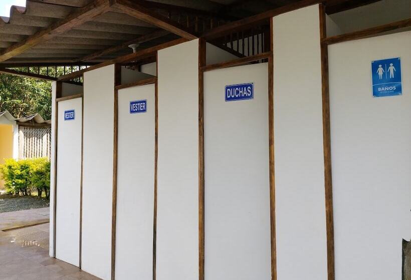 هتل Lagos De Venecia