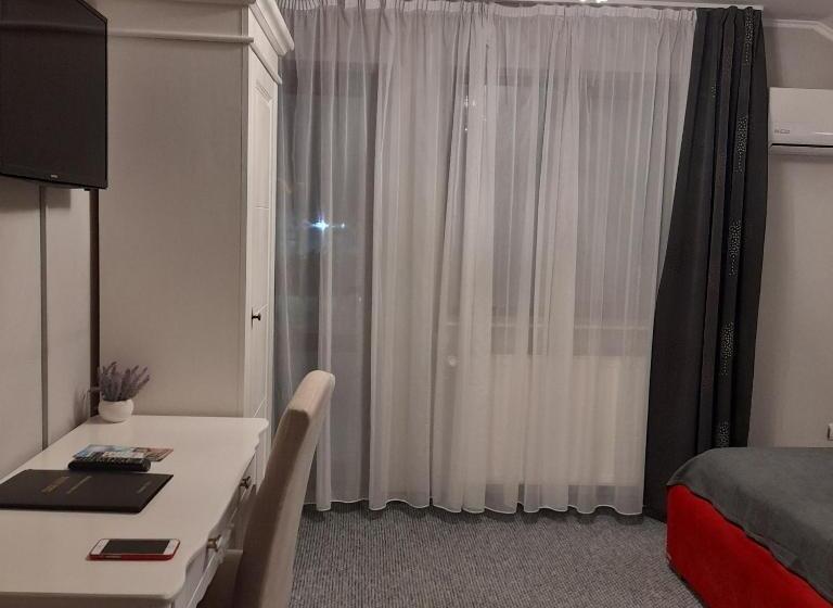 پانسیون Casa Alina
