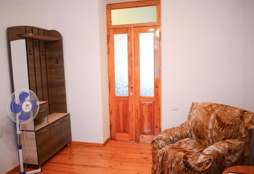 پانسیون Guest House Nataly