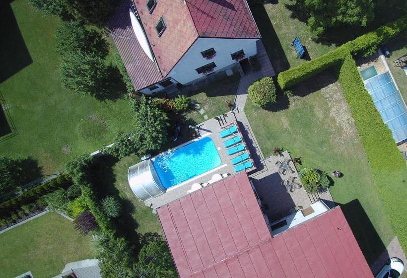 پانسیون Penzion Kalina