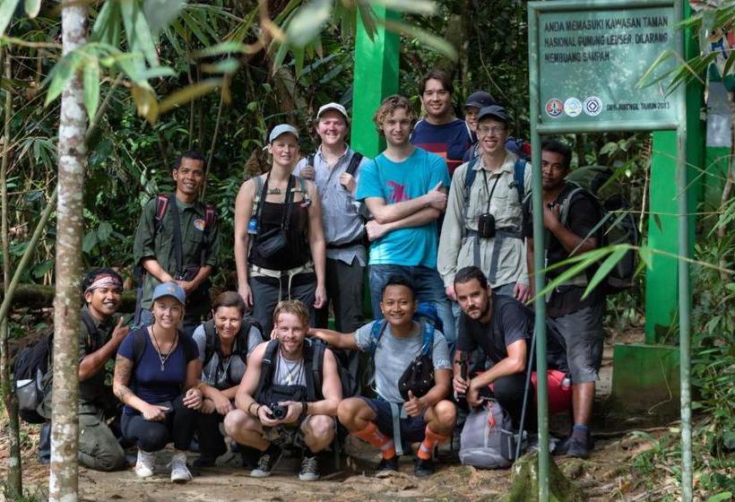 پانسیون Rain Forest Guest House