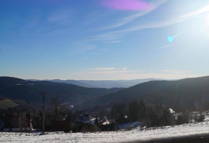 هاستل Restaurant Pension Anton