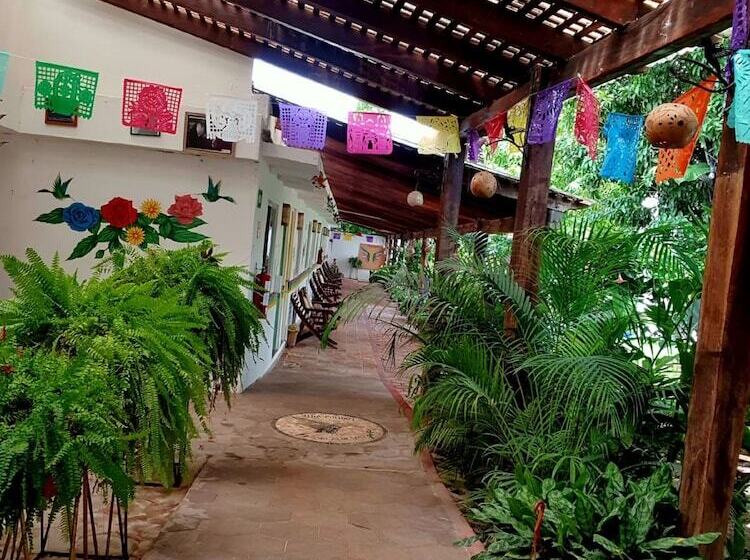 هاستل Villa Colibri Bacalar