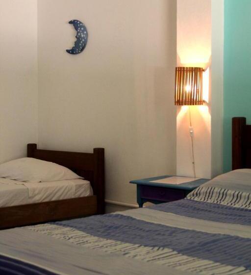 ペンション Casa Bacarirá   Floresta Com Yoga E Café Da Manhã Vegano