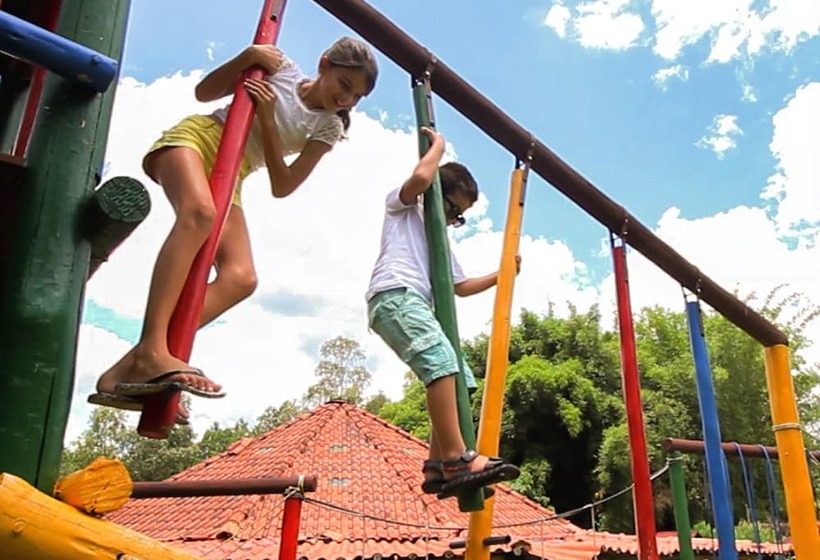 פנסיון Ganso Complexo De Lazer