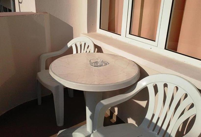 پانسیون Guest House Malkata Stopanka