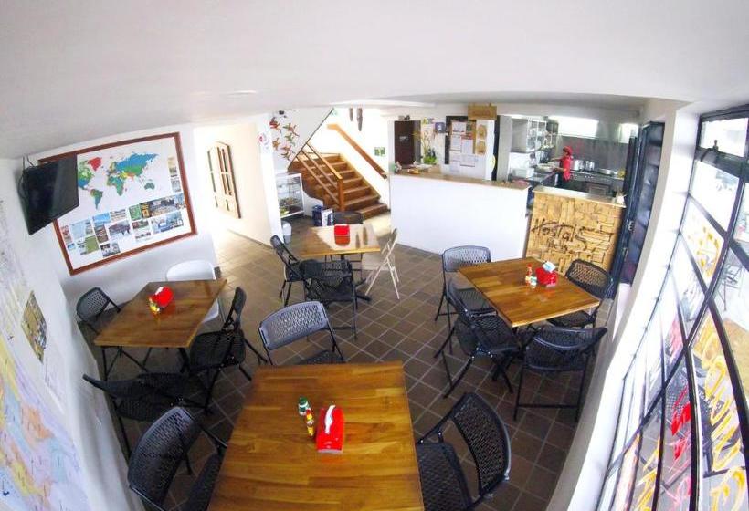 پانسیون Hostal De La 57