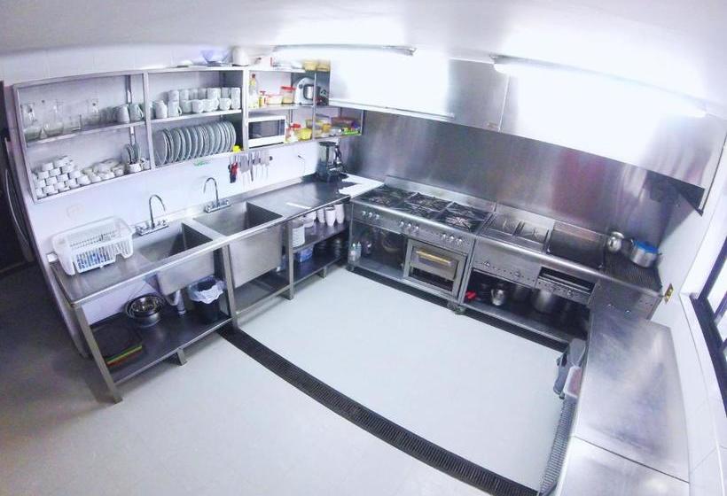 پانسیون Hostal De La 57