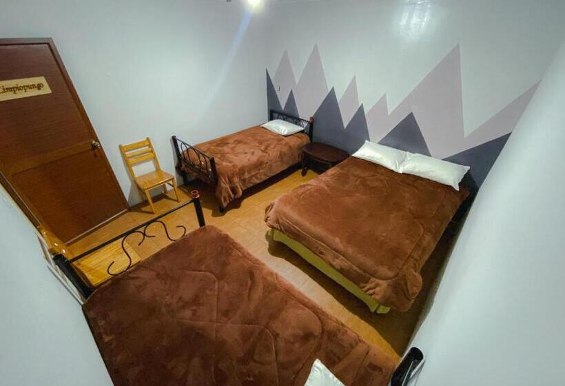 پانسیون Latacunga Hostel