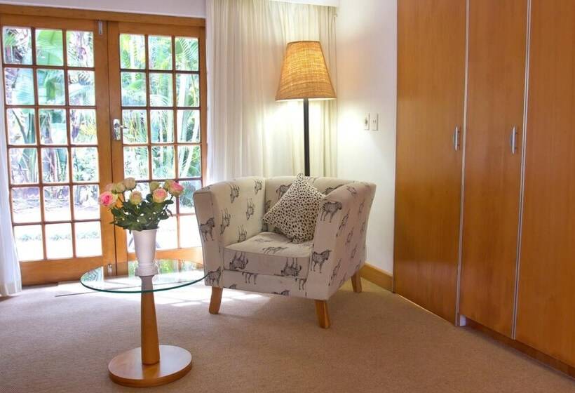 Пансион Summerhill Guest Estate