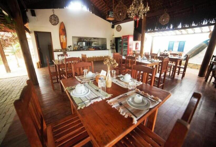 بنسيون Aki Pousada