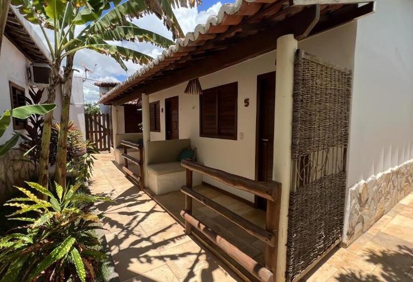 بنسيون Aki Pousada