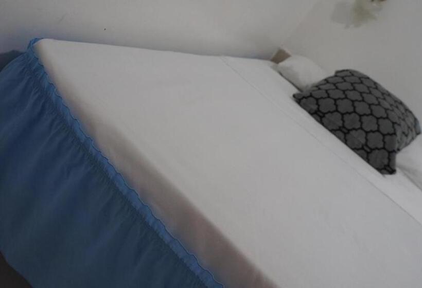 پانسیون Hostal Marysol