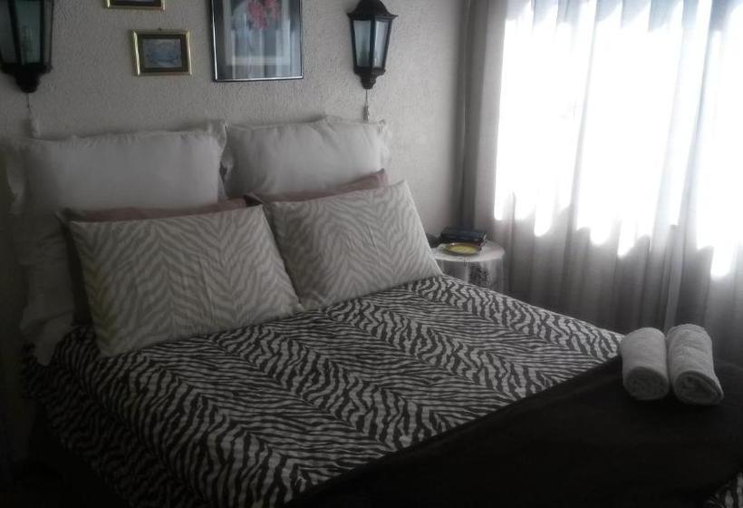 ペンション Onze Rust Guest House And Caravanpark