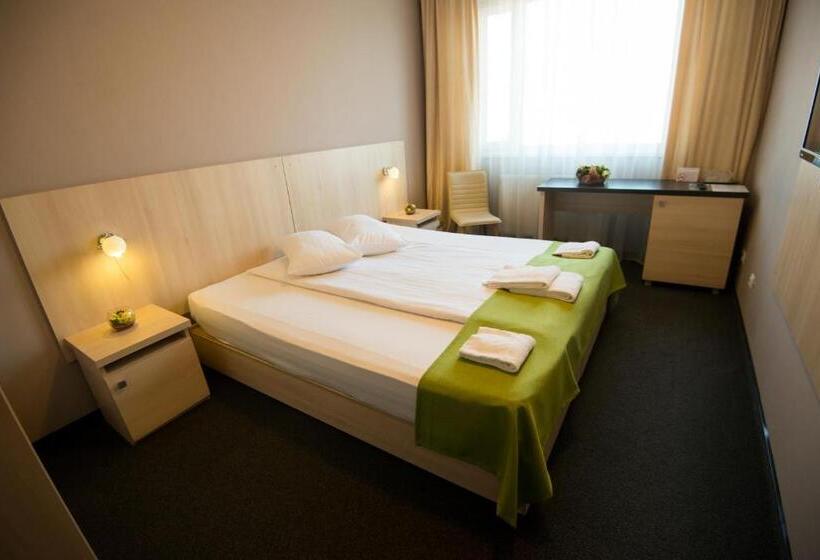 پانسیون Panorama Business Inn