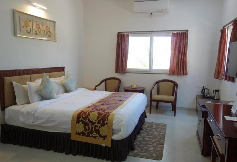 Savana Lake Resort