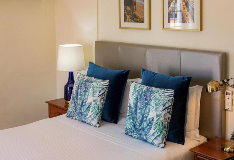 هتل The Blue Bamboo  Duna Parque Group