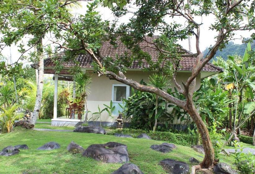 Пансион Pondok Tepi Sungai
