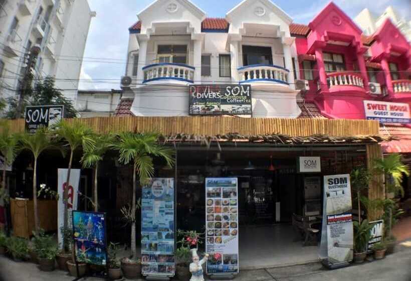پانسیون Som Guesthouse