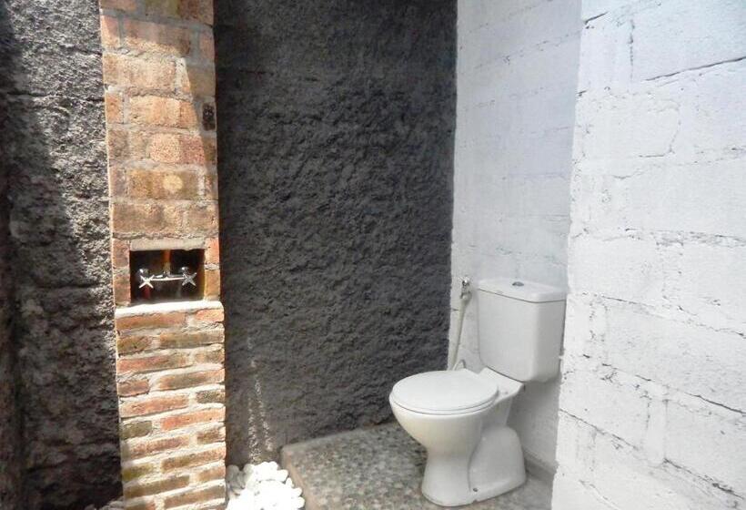 Пансион Sudi Guest House