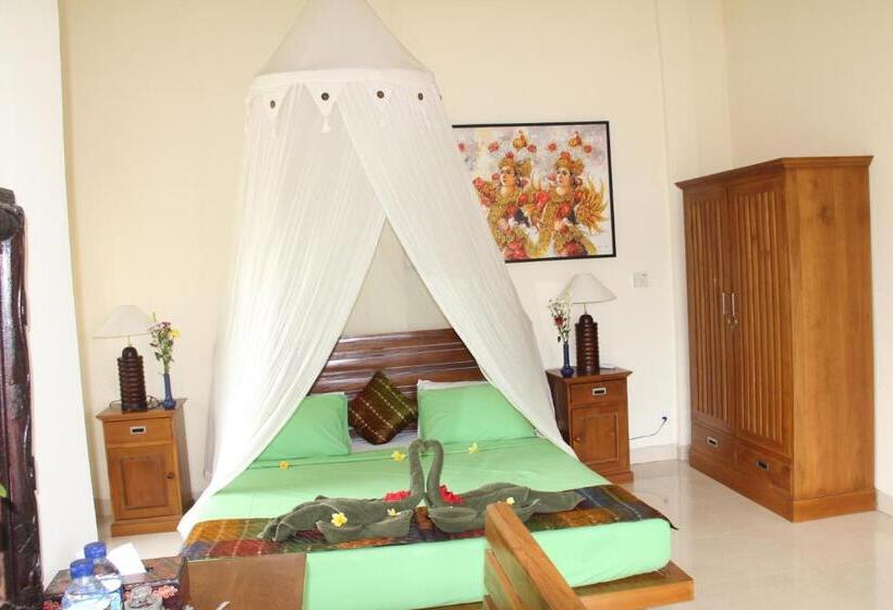 پانسیون Villa Bungsil Gading