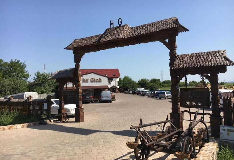 هاستل Hanu Lui Gica Spa