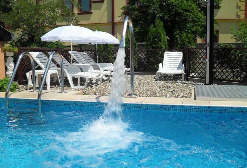 پانسیون Guesthouse Villa Elizabet