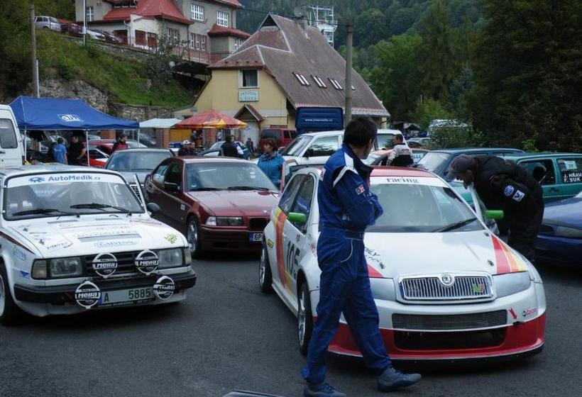 پانسیون Penzion U štoly Jáchymov