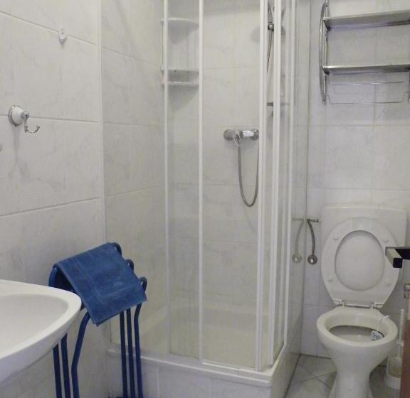 پانسیون Penzion U štoly Jáchymov