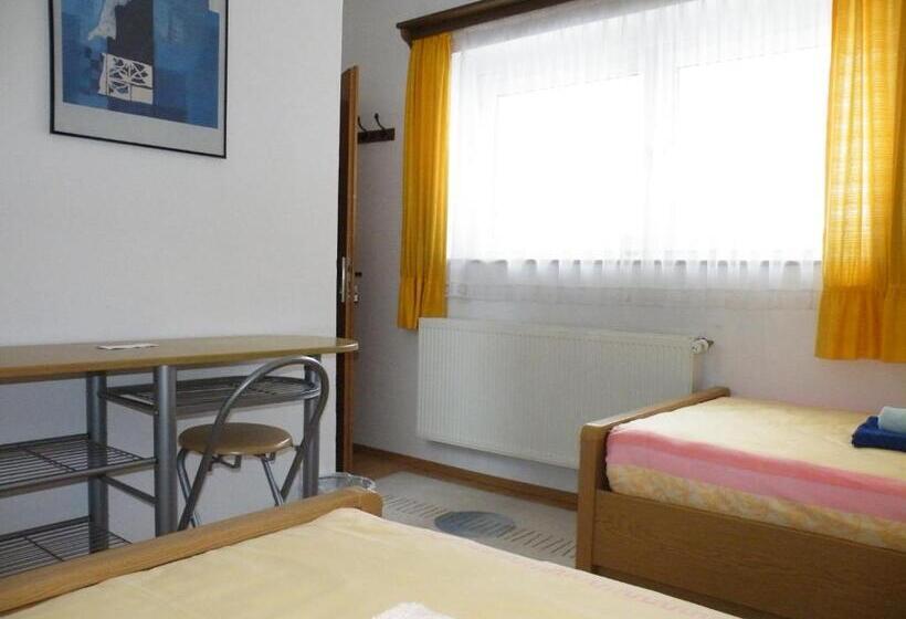 پانسیون Penzion U štoly Jáchymov