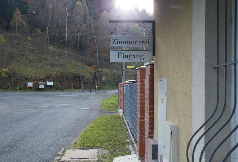 پانسیون Penzion U štoly Jáchymov