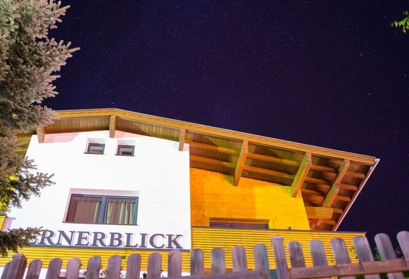 ペンション Fernerblick Apartments