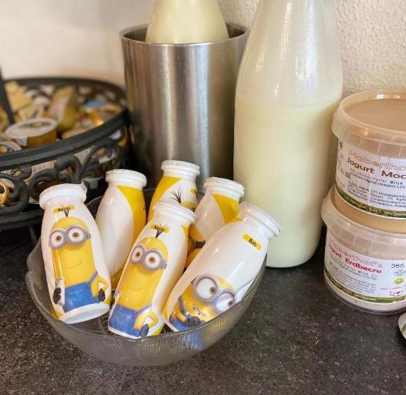 ユースホステル Gasthof Zum Mohrn