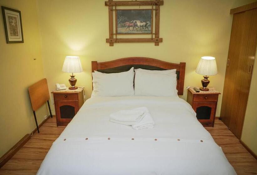 פנסיון Hostal Cordillera