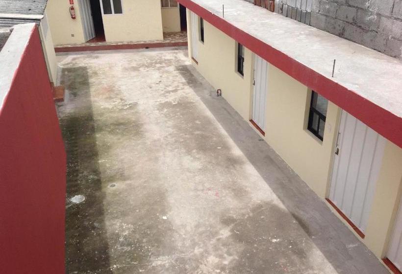 پانسیون Hostal La Joya