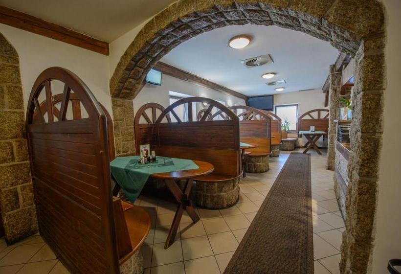 پانسیون Studánecký Medvěd