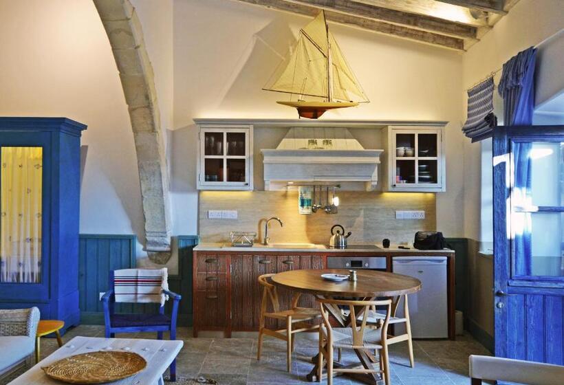 پانسیون Apokryfo Traditional Guesthouse