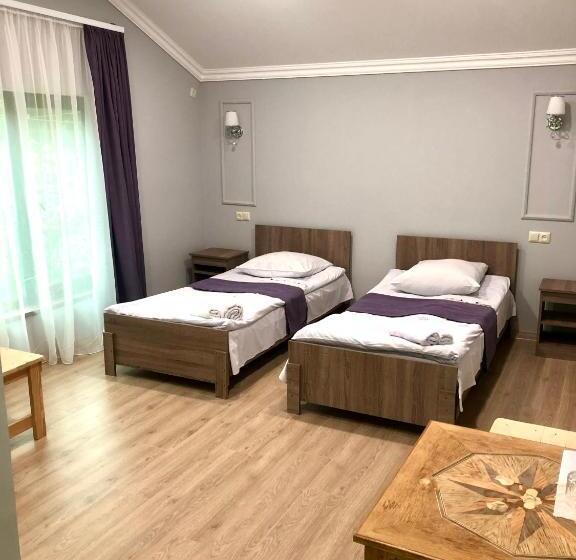 پانسیون Guest House Anahit Ijevan
