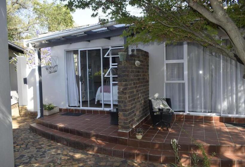 بنسيون Lala Nathi Guest House & Self Catering