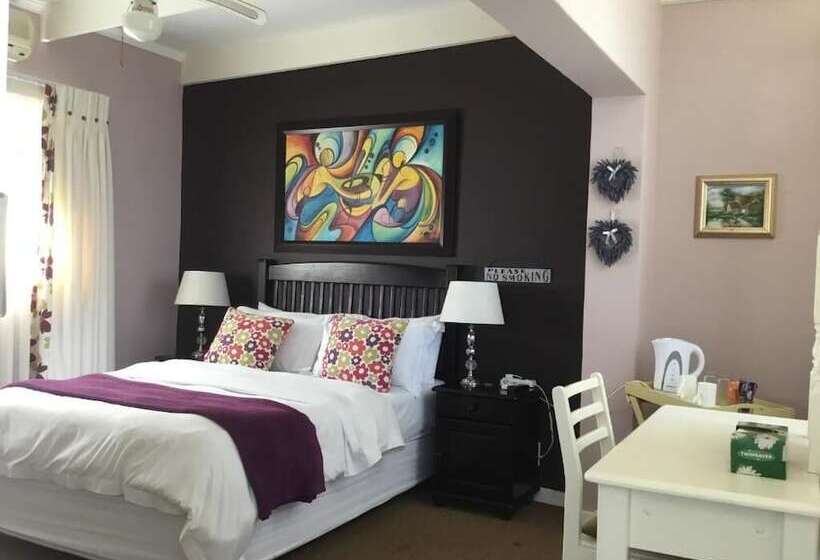 بنسيون Lala Nathi Guest House & Self Catering