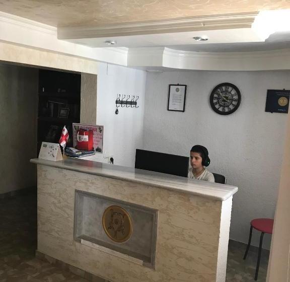 پانسیون Magnolia Guest House